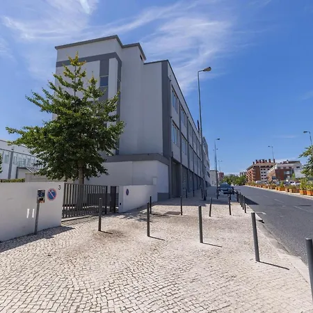 Lovely 1 Bdr With Pool By Lovelystay Apartment Lisbon