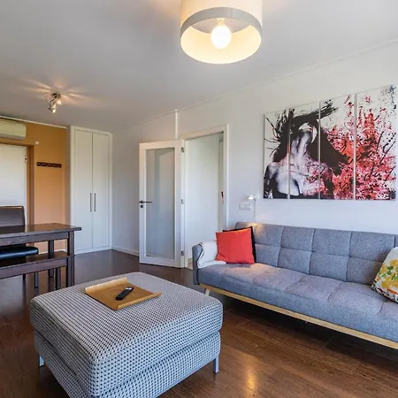 Lovely 1 Bdr With Pool By Lovelystay Apartmán