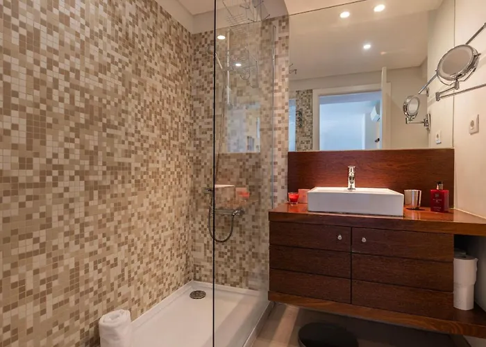 Lovely 1 Bdr With Pool By Lovelystay Лиссабон