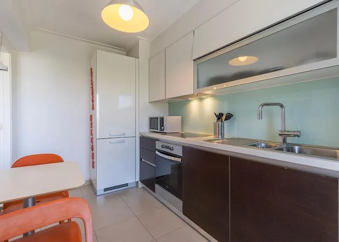 Lovely 1 Bdr With Pool By Lovelystay Апартаменты Лиссабон